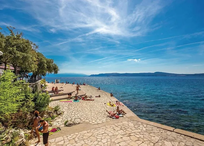 Lägenhet 2 Bedroom Awesome In *