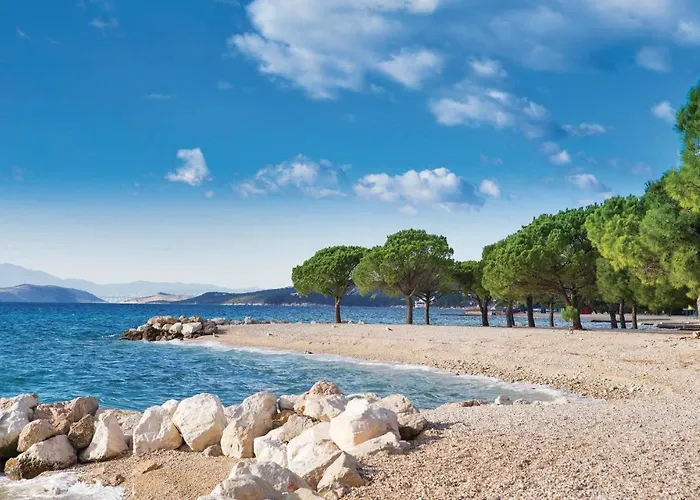 2 Bedroom Awesome In * Selce